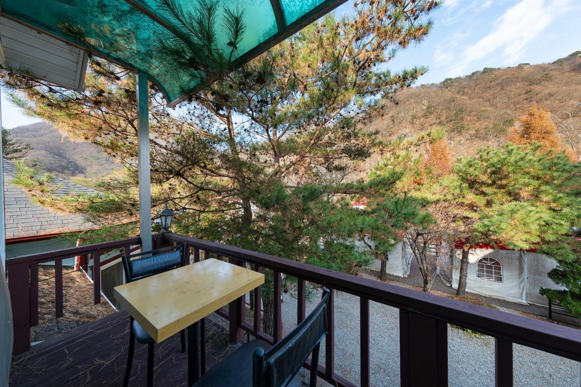 Hongcheon Nolleowa Aegyeondongban Pension Bagian luar foto